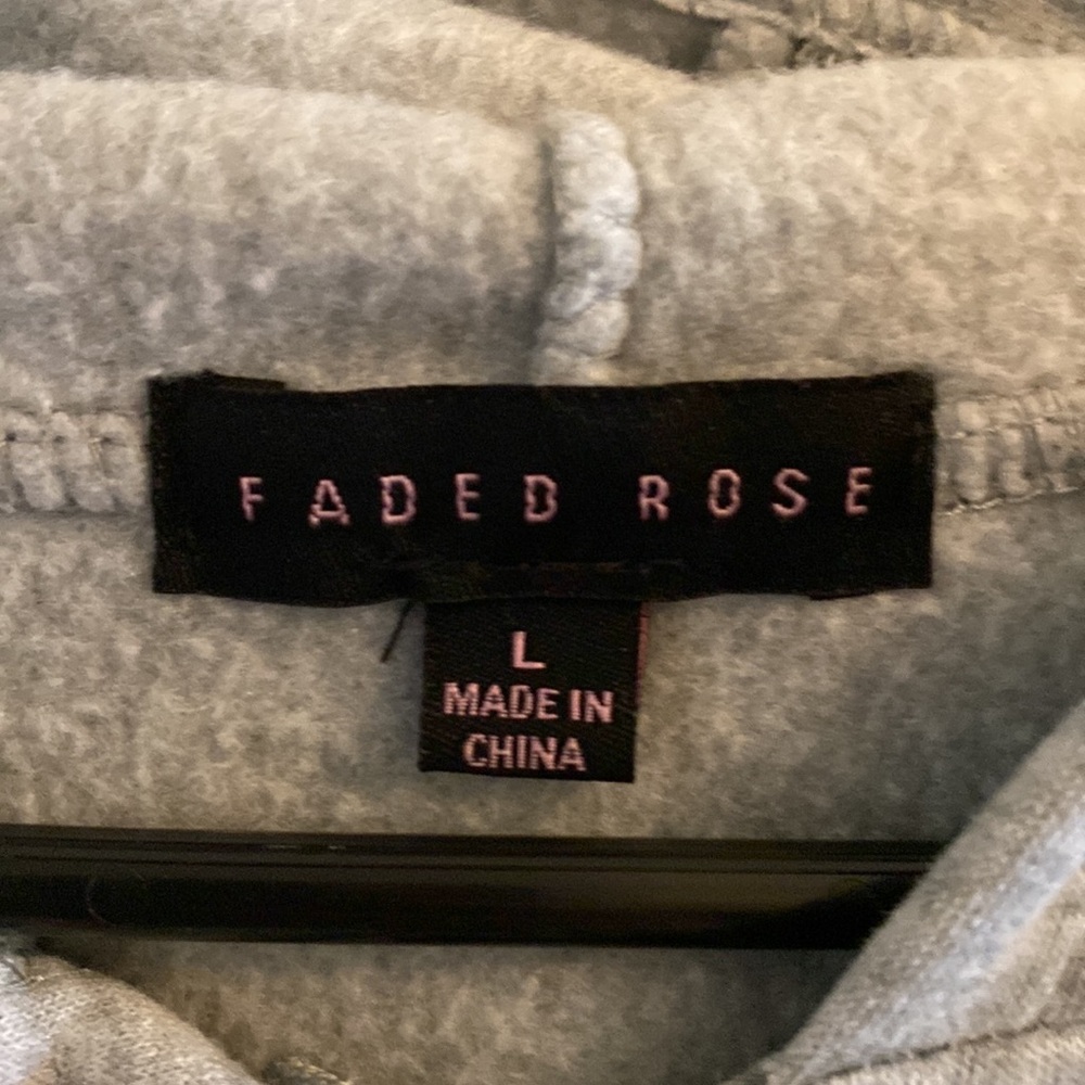 Cropped Gray Jacket - Picture 2 of 3